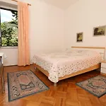Cavrak With Terrace 4*