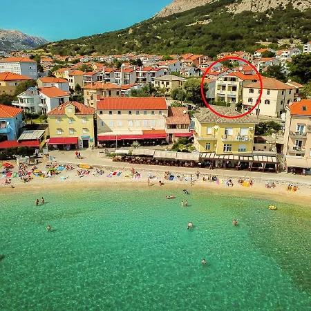 Pensionat Cavrak With Terrace