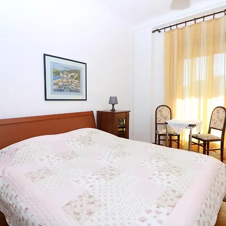 Pensionat Cavrak With Terrace *