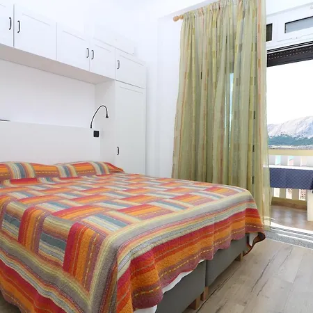 Pensjonat Cavrak With Terrace Baška