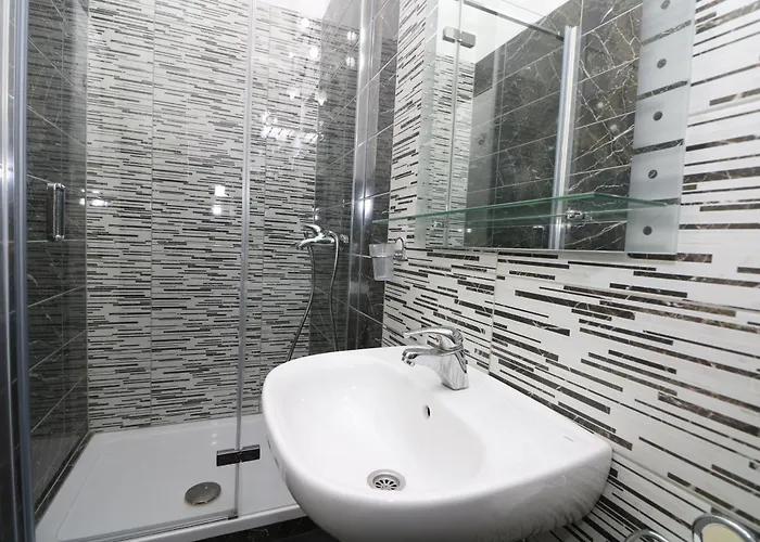 Cavrak With Terrace 3*