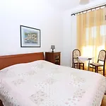 Pensjonat Cavrak With Terrace 4*