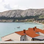 Cavrak With Terrace