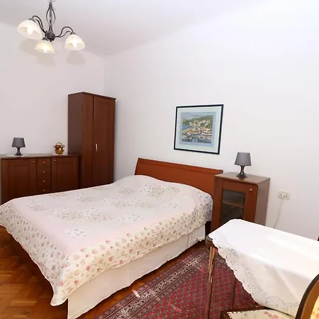 Penzion Cavrak With Terrace Baška