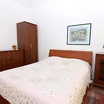 Cavrak With Terrace 4*